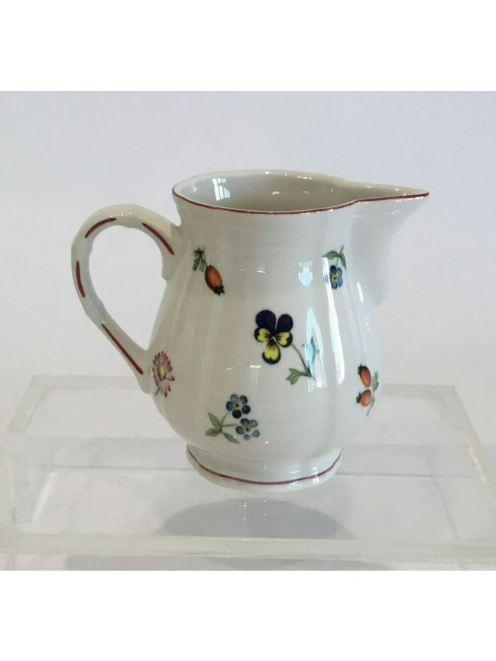 Villeroy & Boch Petite Fleur Creamer - Floral Porcelain‎